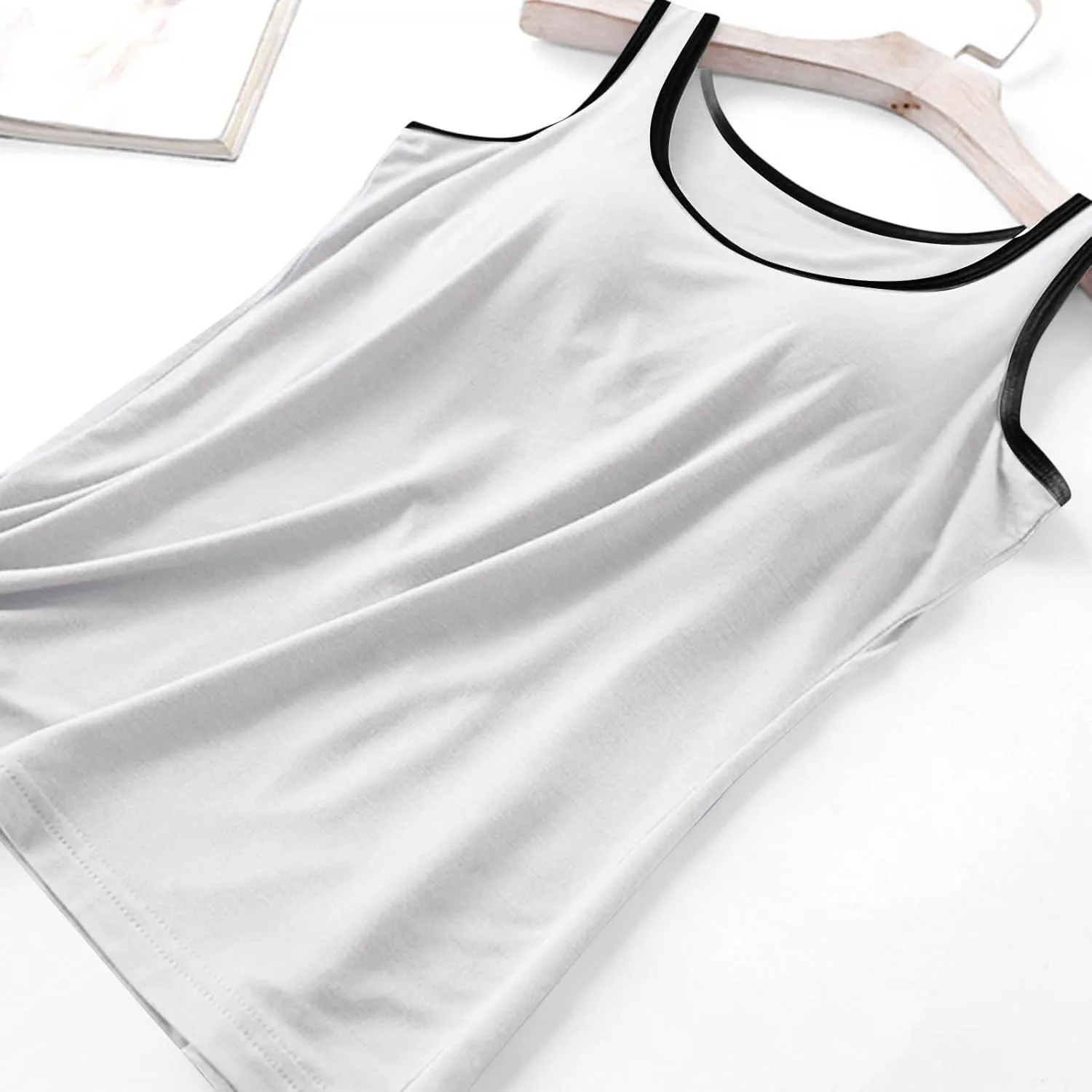 Camisole Tops for Women Built in Bra Casual Loose Sleeveless Tops Athletic Yoga Padded Sport Bra Seamless Underwear