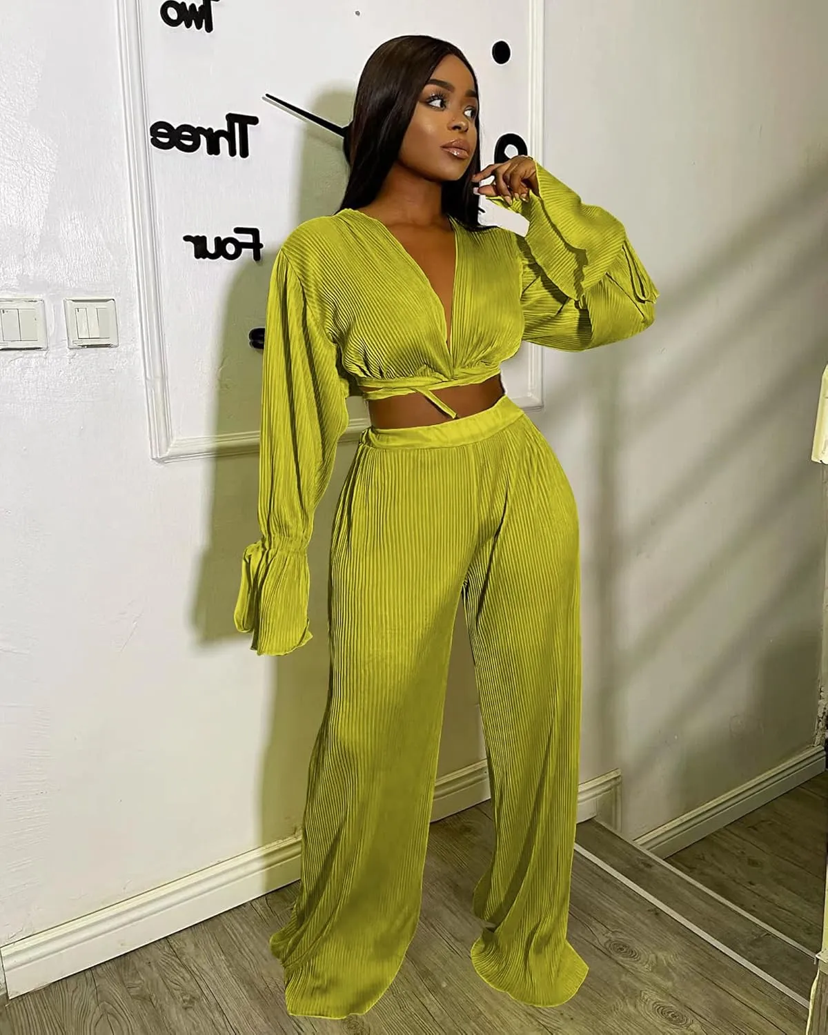 Doweha Two Piece Outfits for Women Summer Cute Plisse Set Outfit Lounge Sets Bell Sleeve Top Pants Sets Sexy 2 Piece Outfits