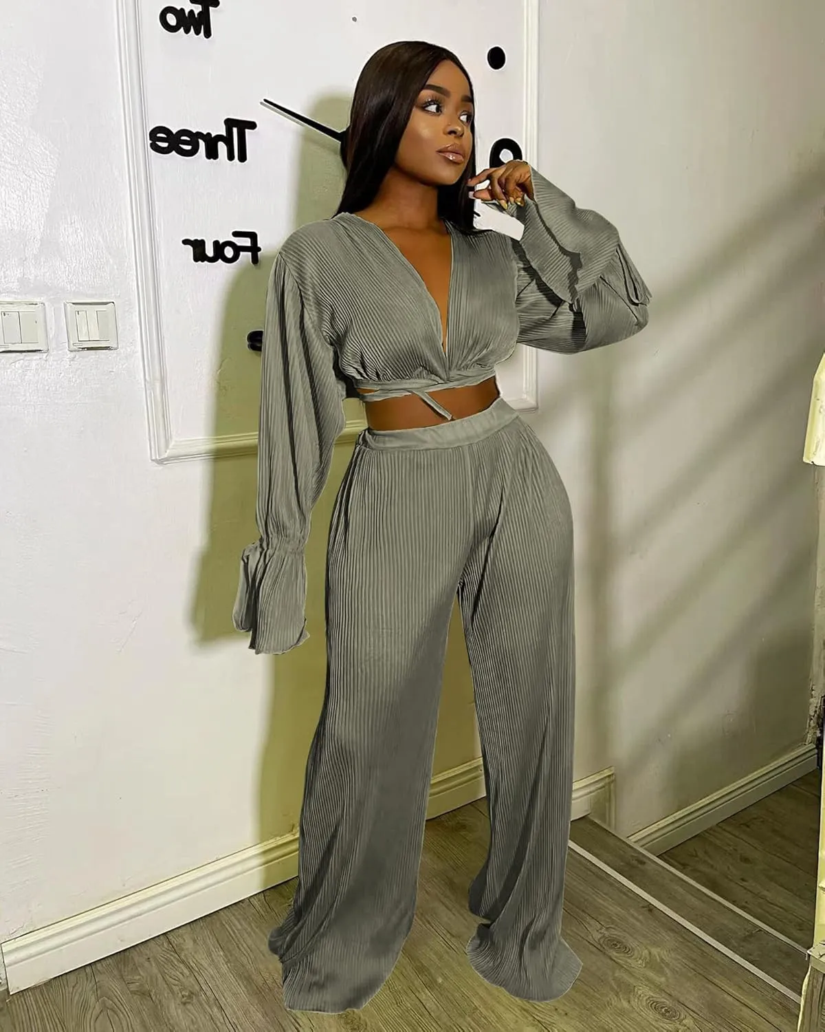 Doweha Two Piece Outfits for Women Summer Cute Plisse Set Outfit Lounge Sets Bell Sleeve Top Pants Sets Sexy 2 Piece Outfits
