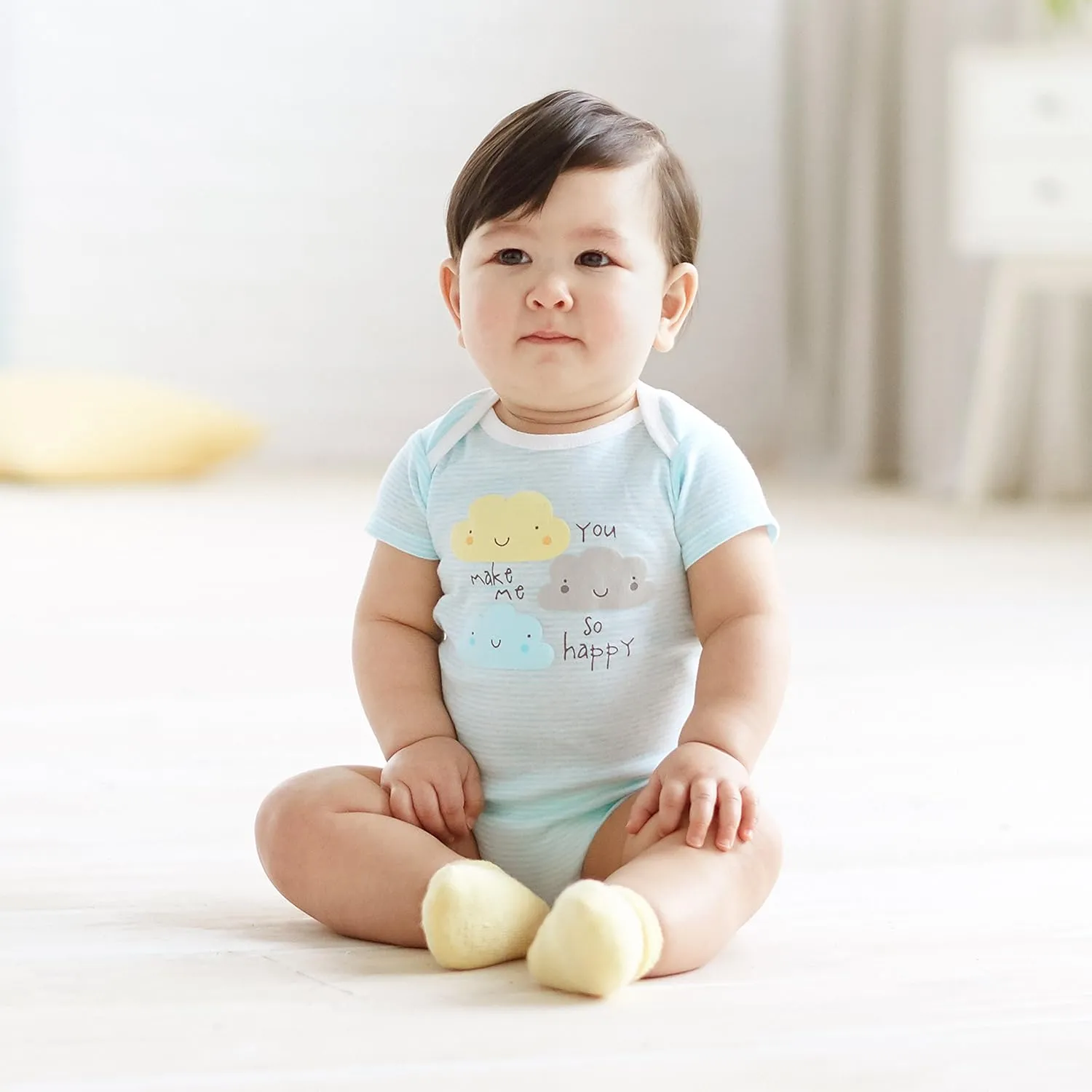 Gerber Baby Girls' 5-Pack Short Sleeve Variety Onesies Bodysuits