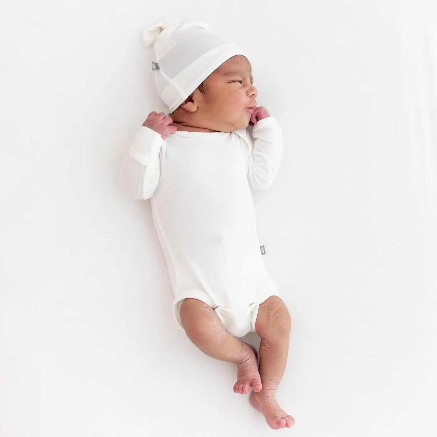 KYTE BABY Soft Bamboo from Rayon Long Sleeve Unisex Bodysuit, 0-24 Months