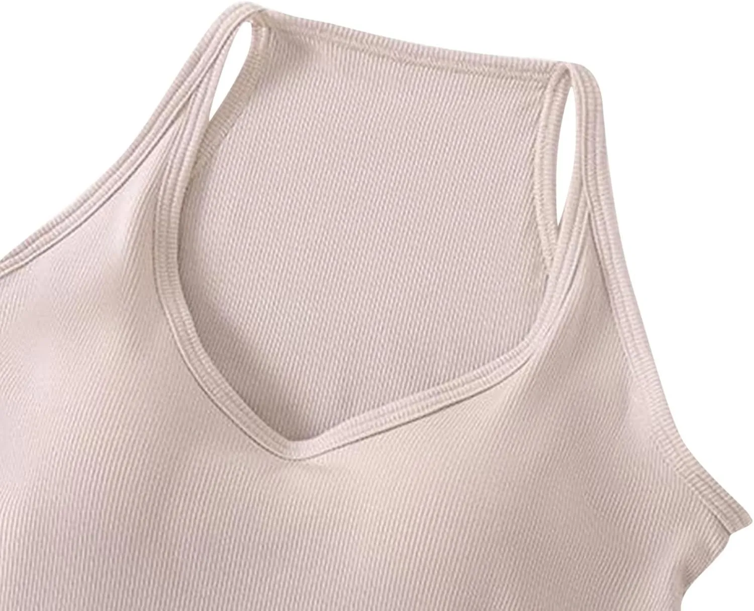 Padded Tank Tops for Women Built in Bras Going Out Seamless Underwear Yoga Mosture Wicking Fit Camisole 2025 Trendy