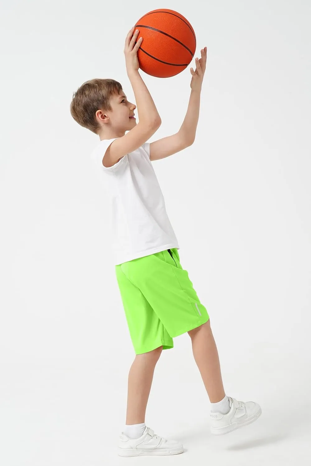 SHOOYING Boys Quick Dry Athletic Shorts Sets