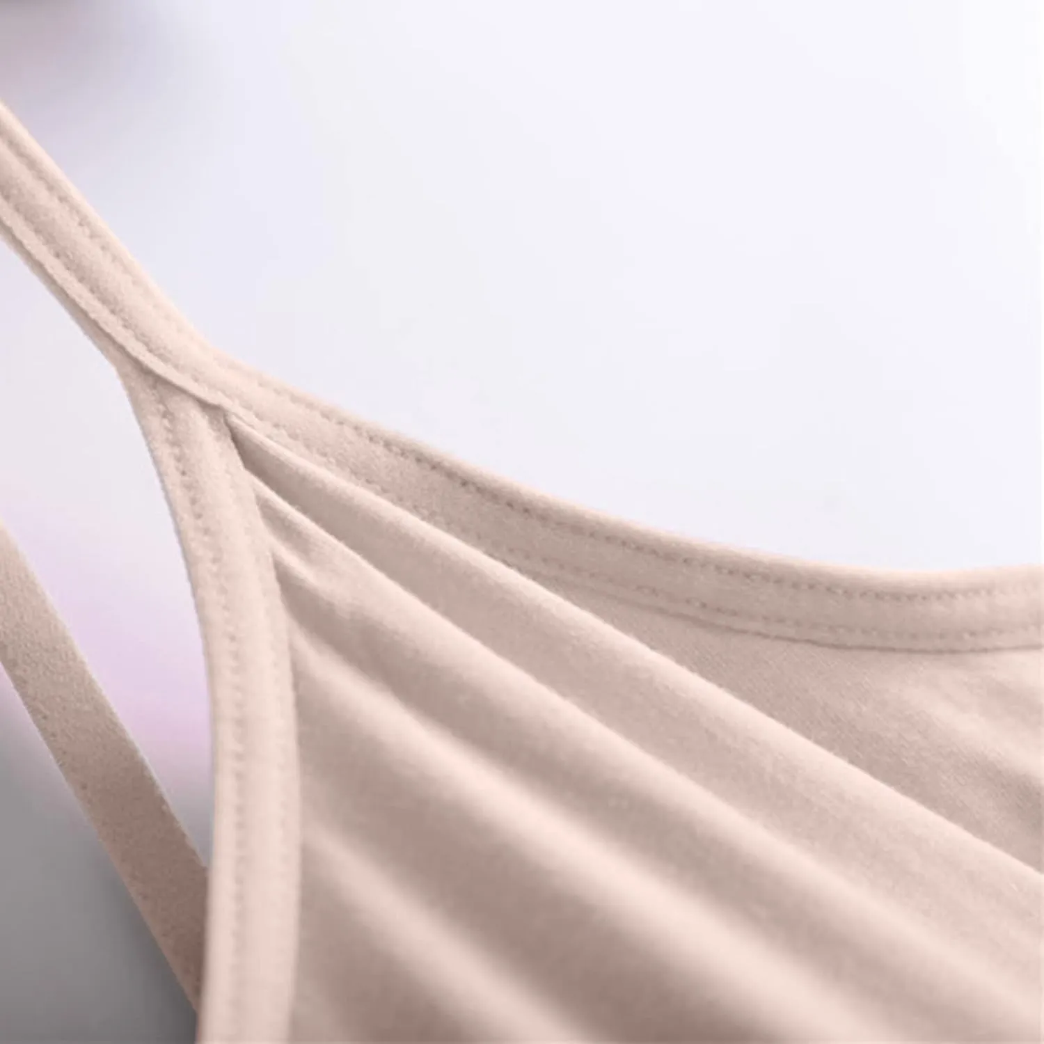 Women Camisole with Built in Bra Adjustable Spaghetti Straps Cami Tank Tops Layer Cami with Shelf Bra Underwear Vest