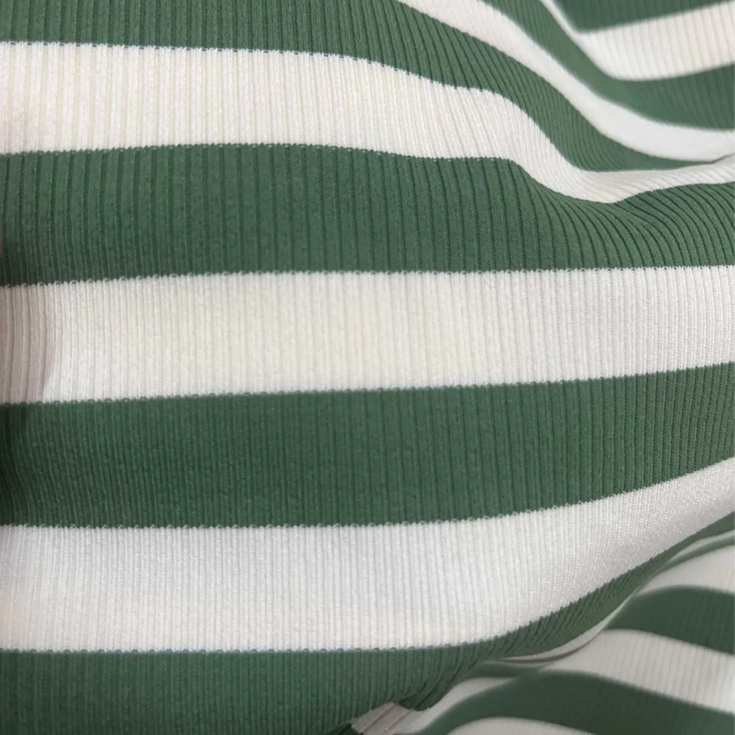 Women Ribbed Tank Top with Built in Bra Sleeveless Stripes Camisole Tops Y2K Spring Summer Cami 2025 Undershirt